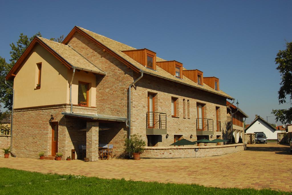 Vararok Apartman 귤러 외부 사진
